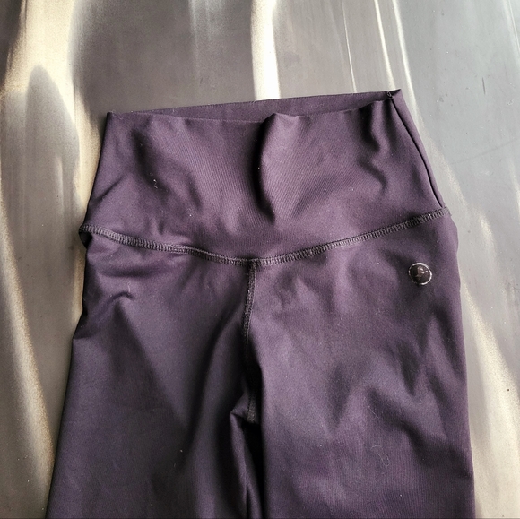 ABS2B Leggings - Picture 3 of 3